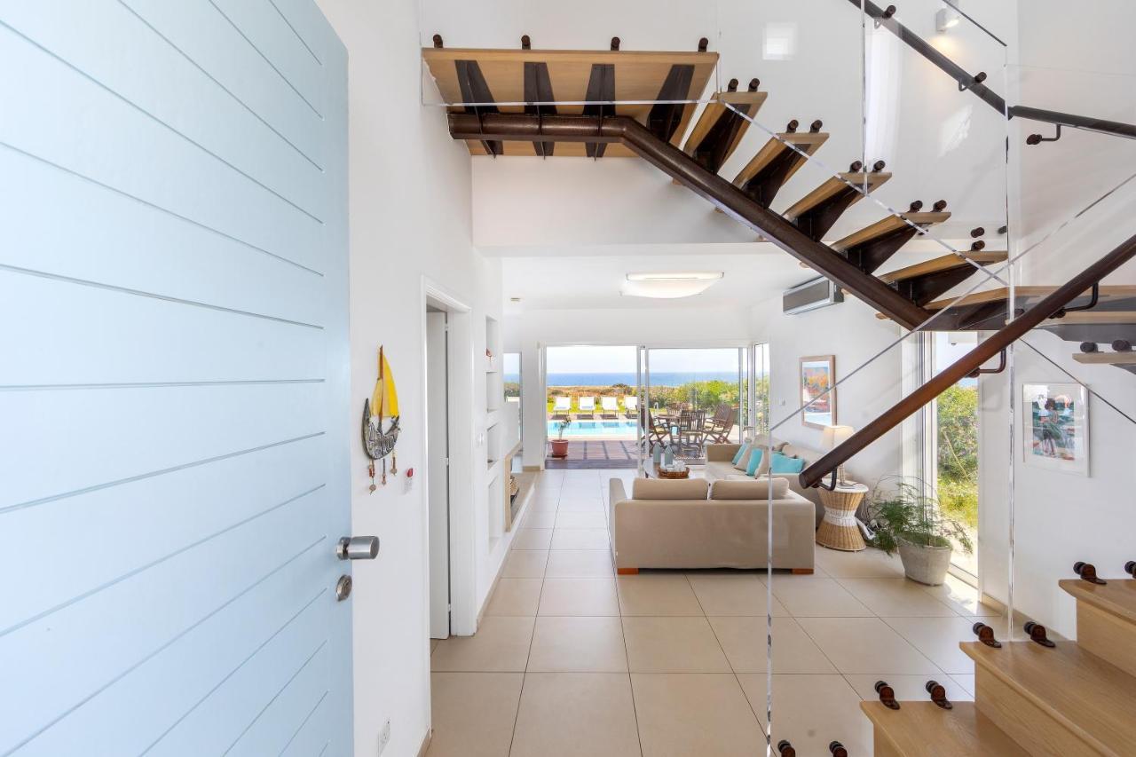 Protaras Beachfront Villa Alia Εξωτερικό φωτογραφία
