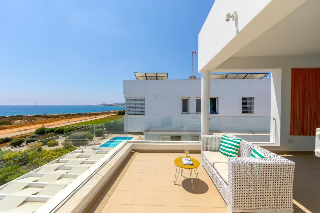 Protaras Beachfront Villa Alia Εξωτερικό φωτογραφία