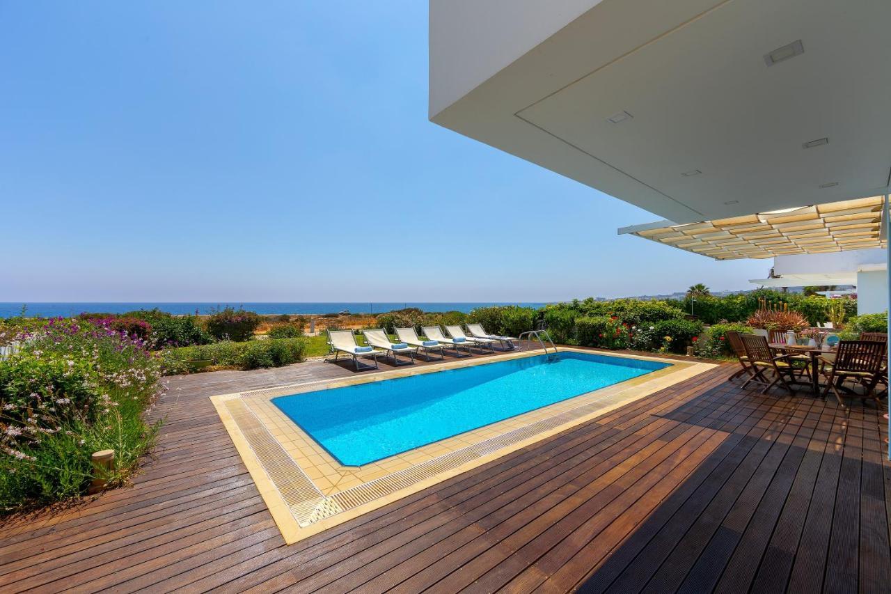 Protaras Beachfront Villa Alia Εξωτερικό φωτογραφία