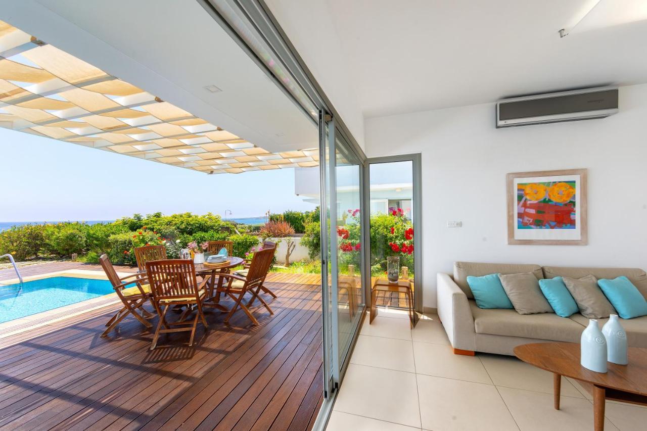 Protaras Beachfront Villa Alia Εξωτερικό φωτογραφία