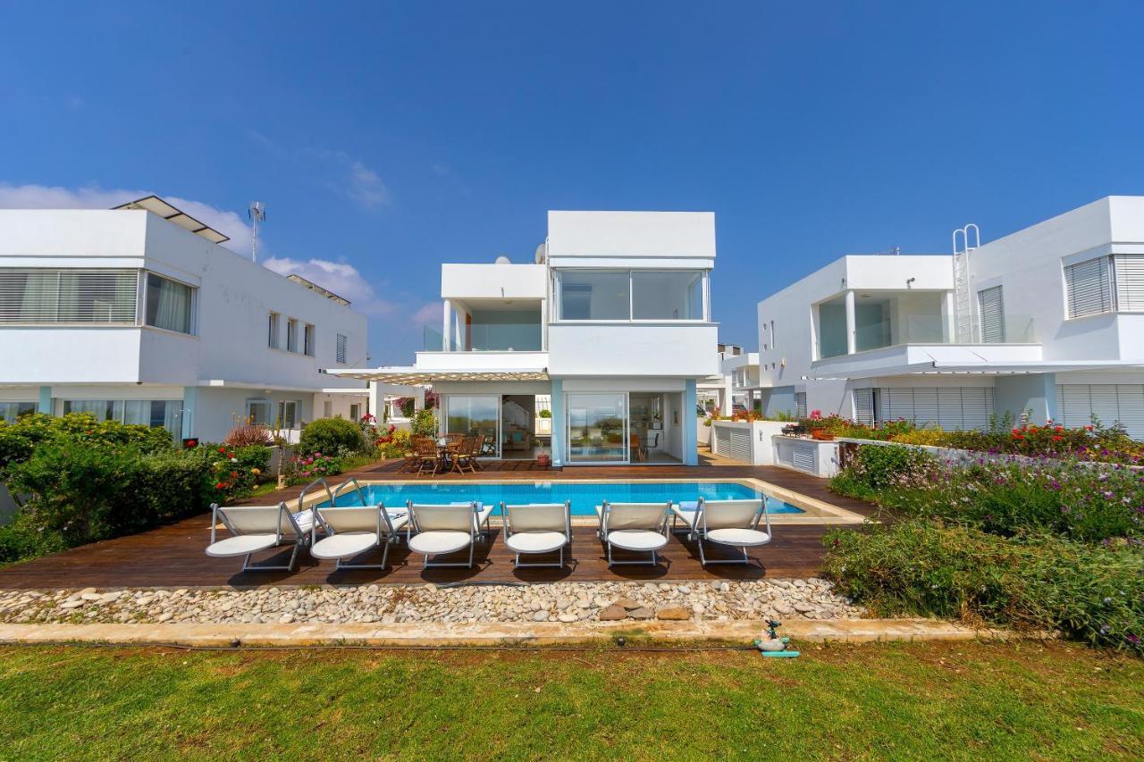 Protaras Beachfront Villa Alia Εξωτερικό φωτογραφία