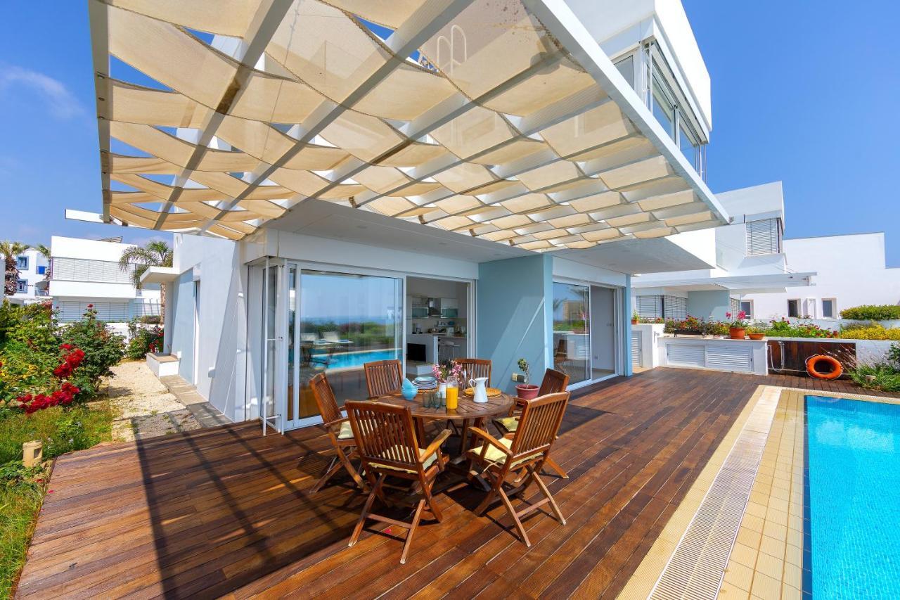 Protaras Beachfront Villa Alia Εξωτερικό φωτογραφία
