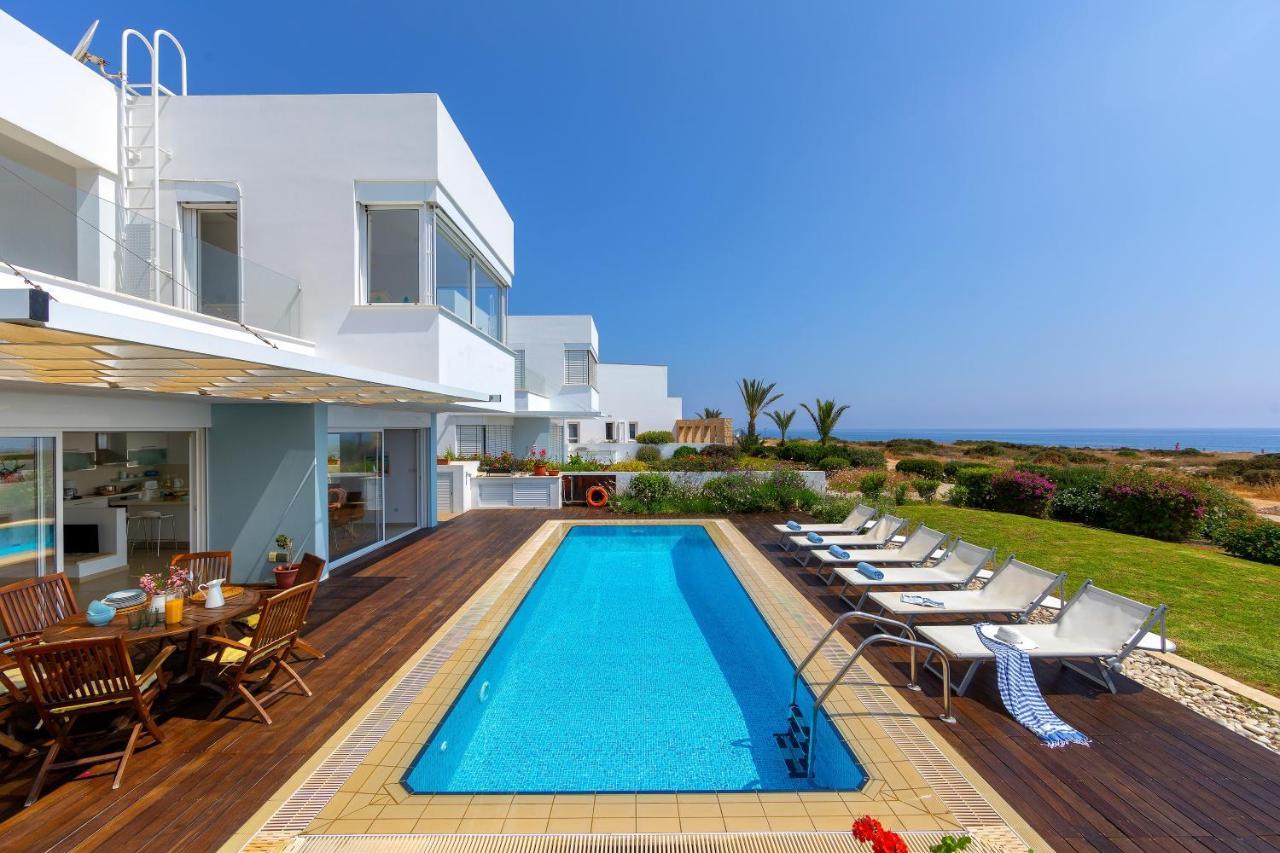 Protaras Beachfront Villa Alia Εξωτερικό φωτογραφία